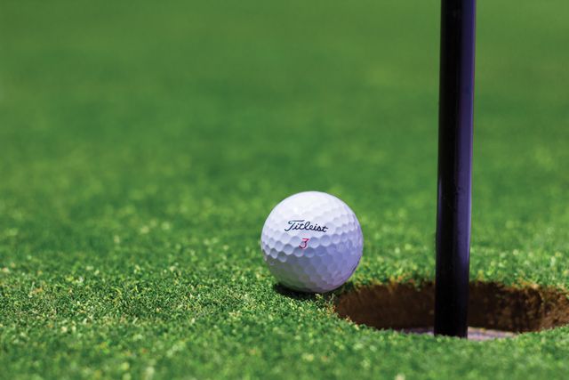 golfový míček